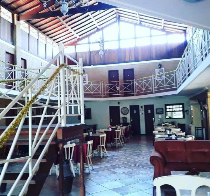 Pousada Alto Da Colina Hotel Conservatoria Exterior photo